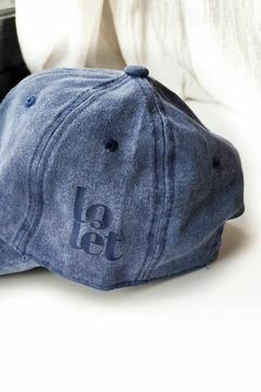 GORRA DE GABARDINA GASTADA AZUL - comprar online