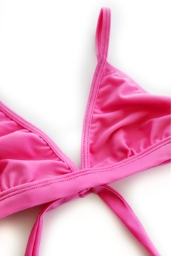 CORPIÑO TRIANGULO REGULABLE ROSA MILKSHAKE - Lolet