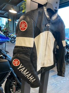 CAMPERA PROSKIN CUERO YAMAHA 56 USADA en internet