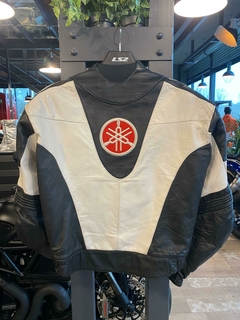 CAMPERA PROSKIN CUERO YAMAHA 56 USADA - tienda online