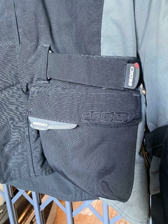 CAMPERA SEDICI ADV USADA BLACK/GREY - tienda online
