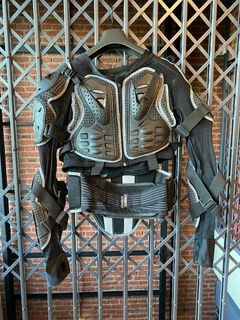 CHAQUETA CORTECH PROTECCION PARA MOTO BLACK - TiendaMoto Argentina TE: 1162818687