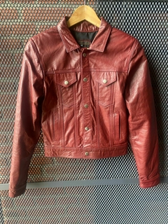 CAMPERA CUERO GENUINE LEATHER BORDO - comprar online