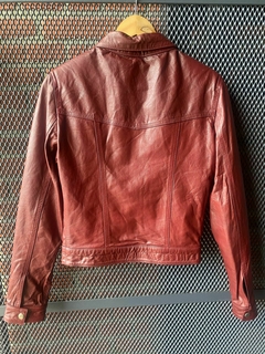CAMPERA CUERO GENUINE LEATHER BORDO - tienda online