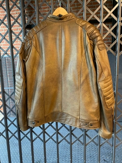 CAMPERA CUERO LUPE VENECIA en internet