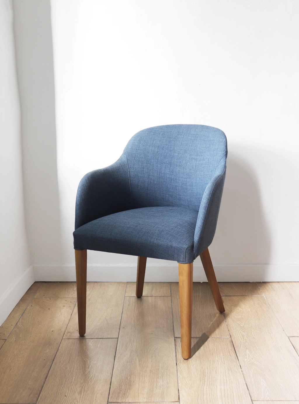 SILLA LISBOA CON BRAZO