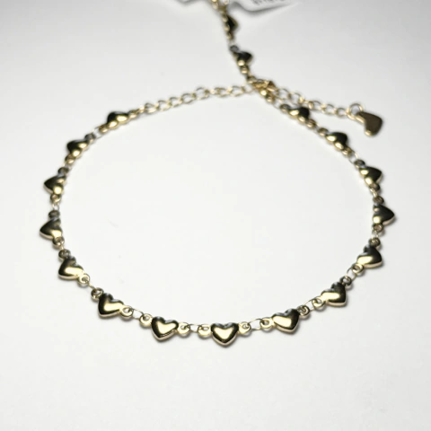 Pulsera corazones acero dorado