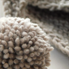 Bufanda Festón gris violáceo - EntramadoSur. Naturaleza Hecha Abrigo