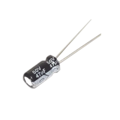 SYSCOM PARTS Capacitor Electrolítico de Aluminio, Radial de 47 µFd, 50 Vcc, 105 °C, 6.3 x 11 mm. MOD: 0047M0050V