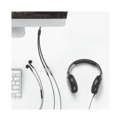 UGREEN Cable Adaptador/Divisor de Audio de 3.5mm Macho a 2 Terminales de 3.5mm Hembra / 25 cm de Longitud / Cable TPE / Color Negro 20816 - La Mejor Opcion by Creative Planet