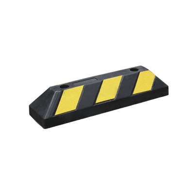 ACCESSPRO Tope Vehicular P / Estacionamiento / 55cm / Color Negro-Amarillo. MOD: AC-55TV