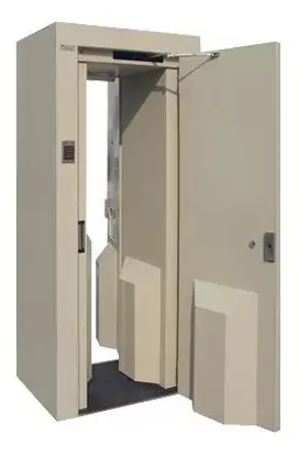 Esclusa Unipersonal / Dos Chapas Magnéticas 900Lbs/ Dos Teclados de Acceso / Lámina Cal. 14 / Cierrapuertas MOD: PRO-ESCELE