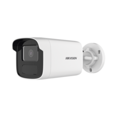 HIKVISION Bala IP 4 Megapíxel / ACUSENSE Lite (Detección de Humanos y Vehiculos) / Lente 4 mm / 50 Mts IR EXIR 2.0 / Exterior IP67 / WDR 120 dB / PoE / ONVIF MOD: DS-2CD1T43G2-I