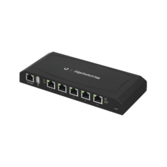 UBIQUITI NETWORKS EdgeSwitch 5XP Administrable de 5 Puertos Gigabit PoE de 24 V Pasivo, con funciones avanzadas de Capa 2 MOD: ES-5XP