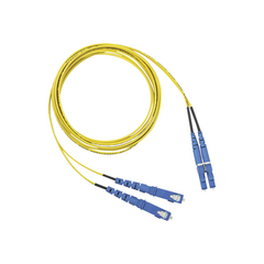 PANDUIT Jumper de Fibra Optica Monomodo 9/125 OS2, LC-SC Duplex, OFNR (Riser), Color Amarillo, 1 Metro MOD: F92ERLNSNSNM001
