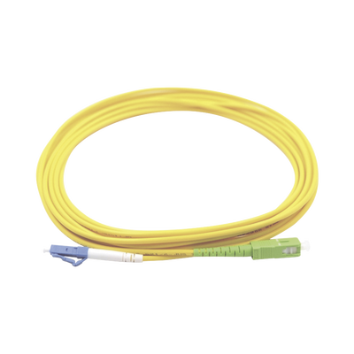 LINKEDPRO BY EPCOM Jumper de Fibra Óptica Monomodo LC/UPC-SC/APC Simplex, color amarillo 3 metros MOD: LP-FO-LCU-SCA-03