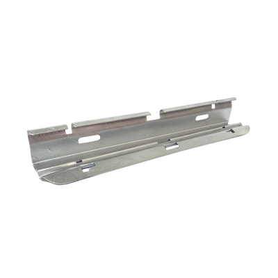 CHAROFIL Clip automático para unir tramos de charolas, con acabado Galvanizado por inmersión en caliente MOD: MG-51-210GAC