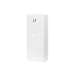 UBIQUITI NETWORKS Switch PoE 24 V de Paso para Exterior con 4 Puertos Gigabit (1 PoE In, 3 PoE Out) NanoSwitch MOD: N-SW