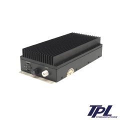 TPL COMMUNICATIONS Amplificador para radios móviles, 400-512 MHz, (En sub-bandas de 20 MHz), potencia de entrada / salida de 1-4 W / 10-50 W. MOD: PA6-1AC