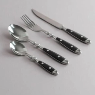 Set De Cubiertos Bistro Negro - Box 24 piezas (9TTBOX24)