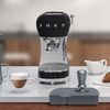 Smeg® Cafetera Espresso Negra (ECF02BLEU) - tienda online