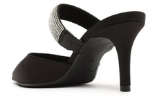 Scarpin Preto Aberto com Strass Arezzo na internet