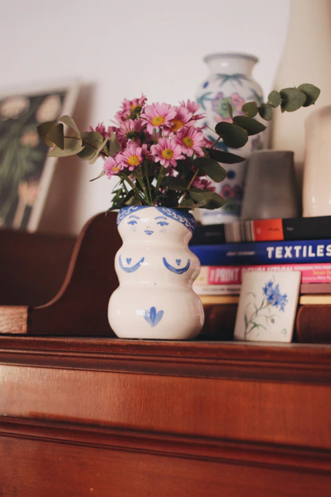 Florero Señora Curvas - comprar online
