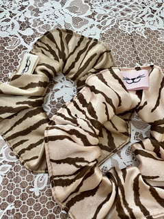 Scrunchie ESTAMPADO - Florencia Casarsa
