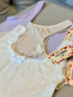 Body AMY MORLEY - comprar online