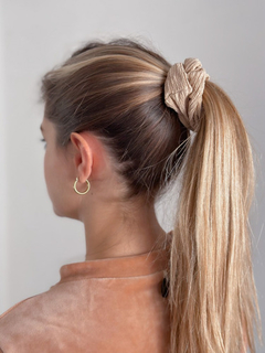 Scrunchie LISO en internet