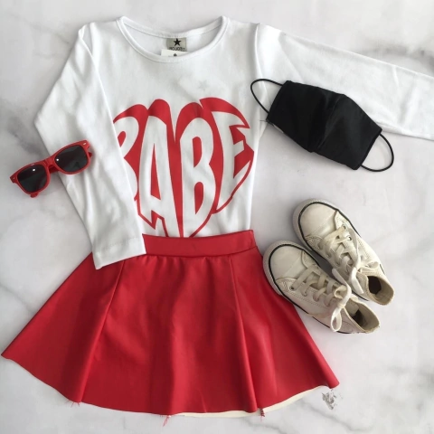 Remera BABE Red