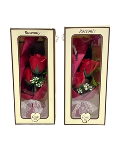 RAMO DE ROSAS