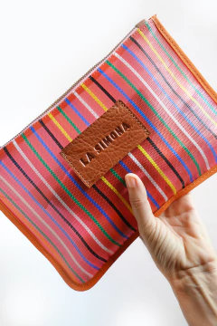 NECESER / SOBRE BAHÍA ROJO - comprar online