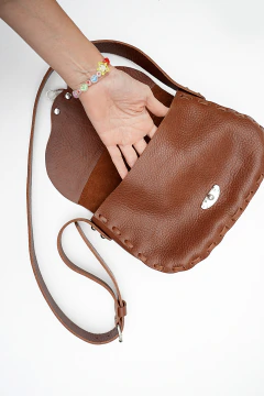 CORI cuero tabaco - La Simona Handbags