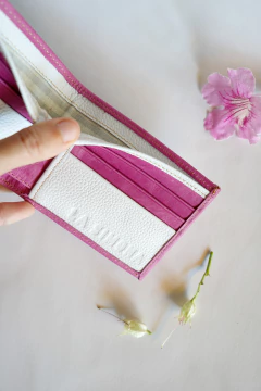 BILLETERA TOKYO BLANCO Y FUCSIA en internet