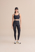 Mulher usando legging academia Live! Preta icon neo com top Top LIVE! Icon Termocromo preto