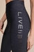 Legging academia Live! Preta icon neo em close na lateral com logo refletivo
