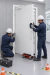 INSTALACION PUERTAS DE PANELERIA SANITARIA