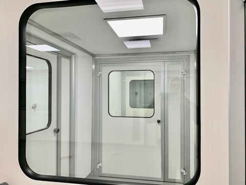 INSTALACION PUERTAS PLOMADAS (PROTECCION RADIOLOGICA)