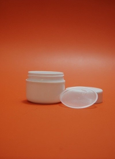 POMADERA DOBLE FONDO 30 ML CON TAPA Y LINNER BLANCO