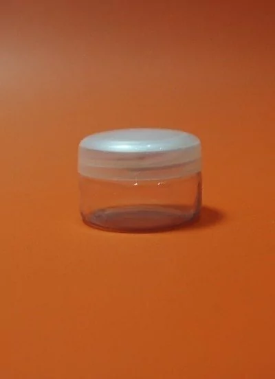 TARRO TIPO VINCI PVC CON TAPA 20 ML