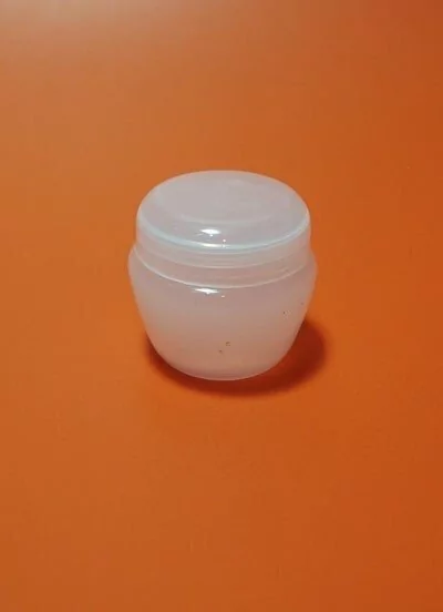 TARRO CONICO CON TAPA NATURAL 30 ML