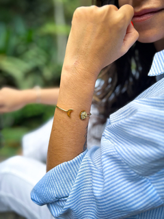 Bracelete Luni com banho de Ouro 24k