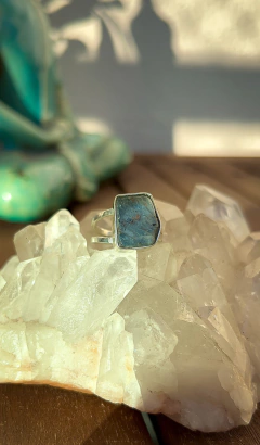 Anel Cianita Azul