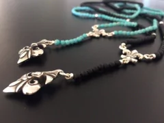 Collar tipo Rosario de Onix & Plata FLOR DE LIS - comprar online