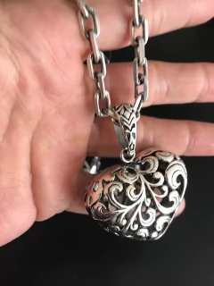 Dije CORAZON CALADO - comprar online