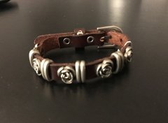*Pulsera CUERO & ROSAS - comprar online