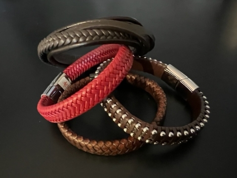 Pulsera TEJIDA COLORADA