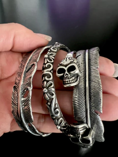 Pulsera Rigida FEATHER