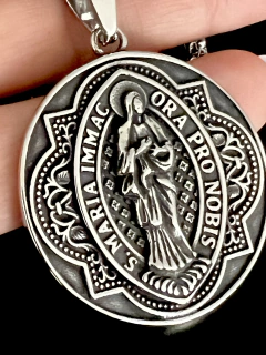 Dije ST MARY en internet